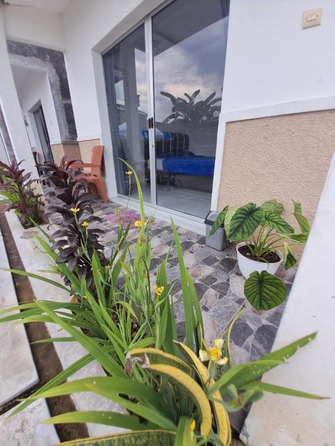 Robiu Bed & Breakfast Баньюванги Экстерьер фото