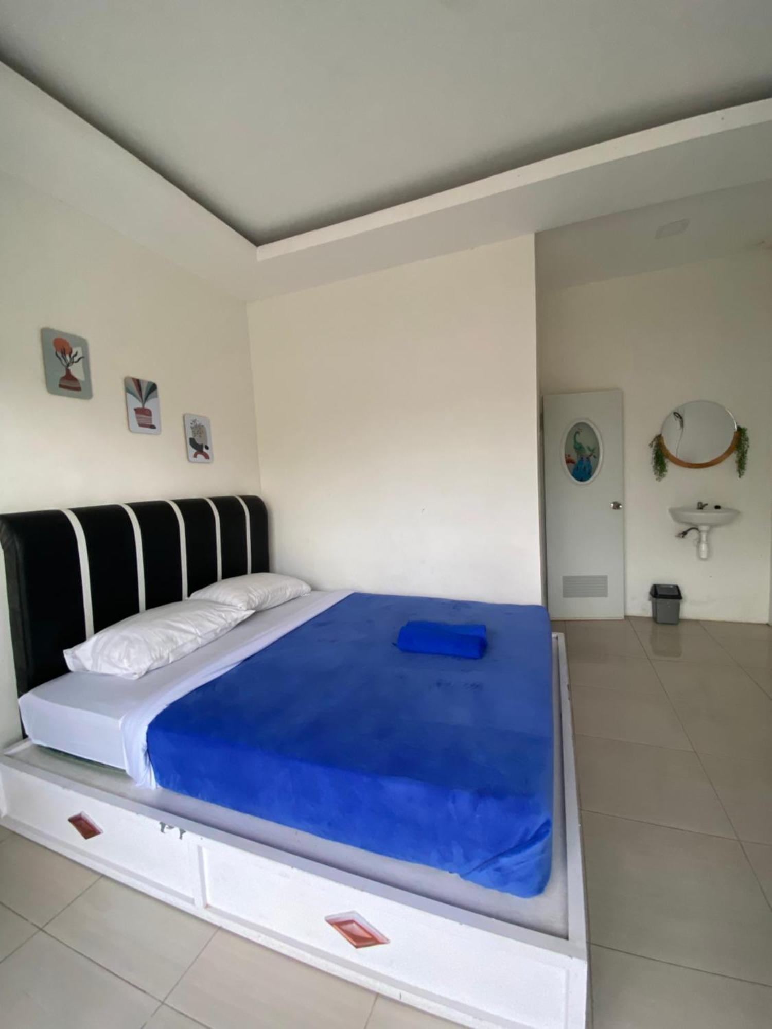 Robiu Bed & Breakfast Баньюванги Экстерьер фото
